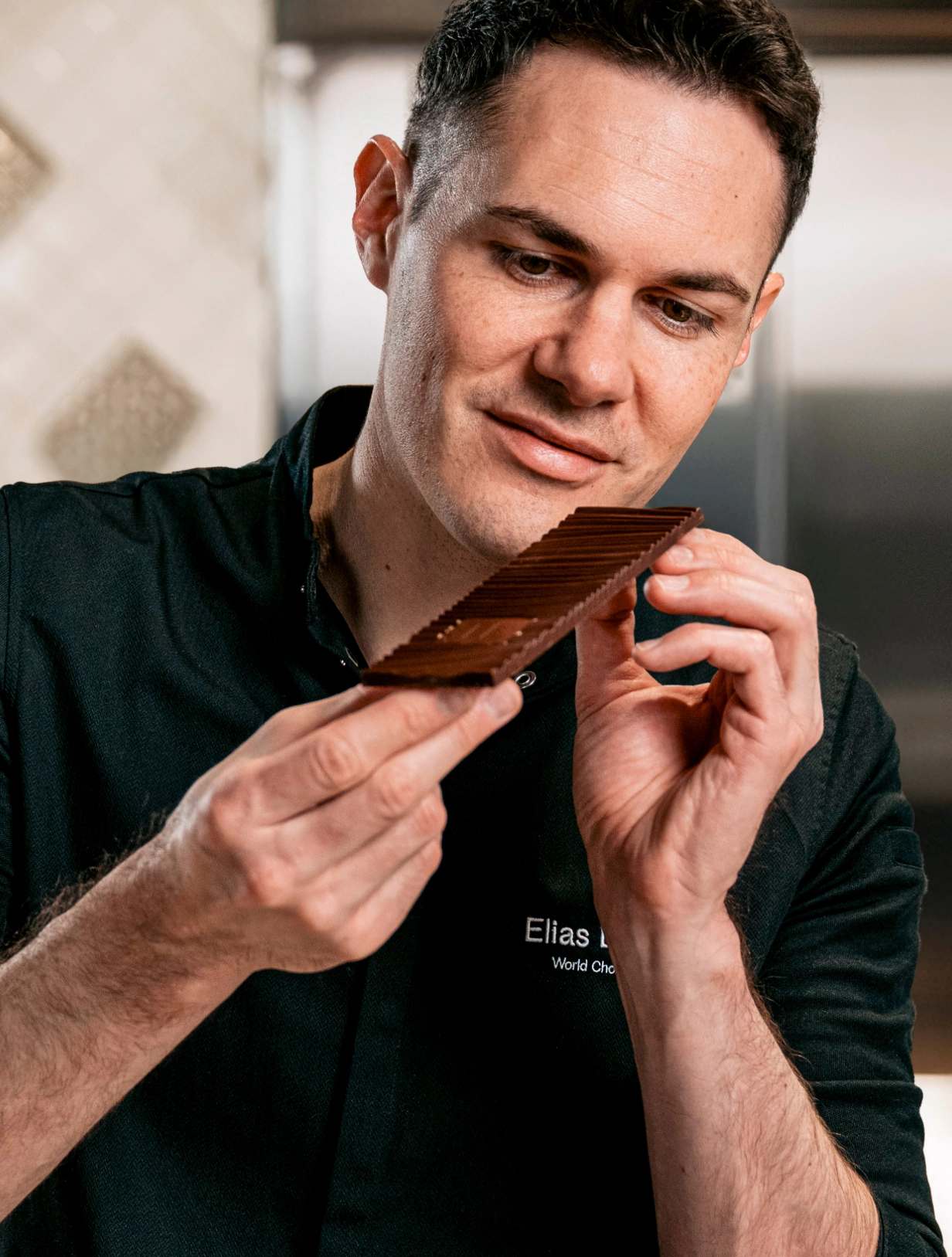 Vous voyez le fini satiné